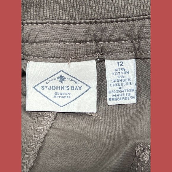 St. John's Bay - Women's Mid-Rise Cargo Bermuda Short - Brown - 12 - Picture 13 of 16